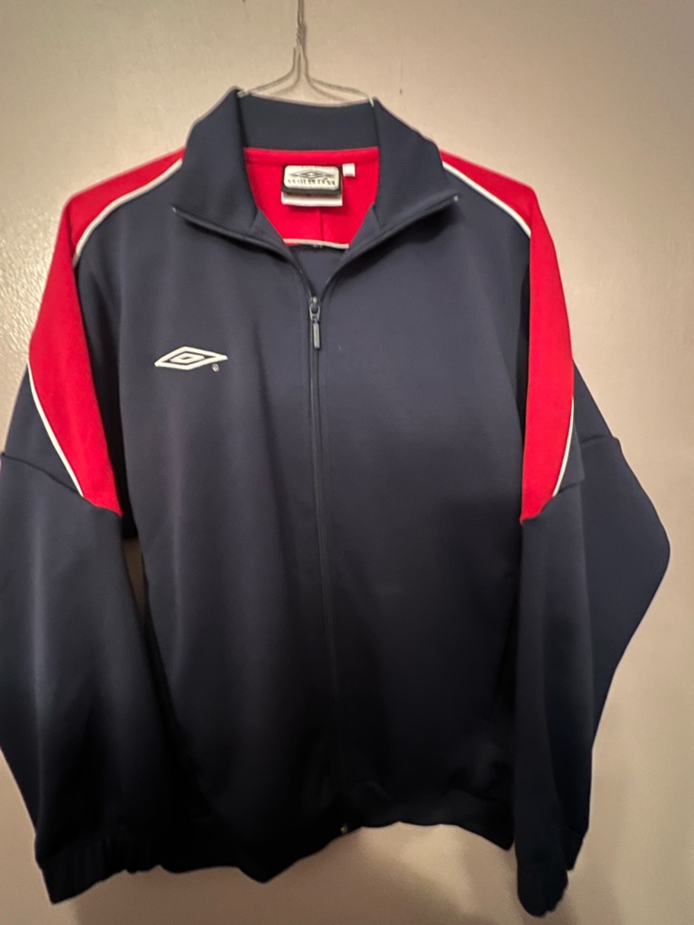 Umbro Men's Navy and Red Track Jacket Size XL Like New
